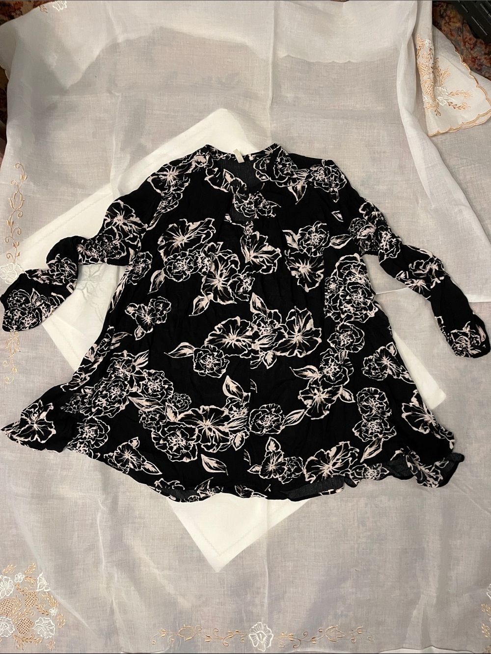 Free People Black Floral Long-Sleeve Women’s Top